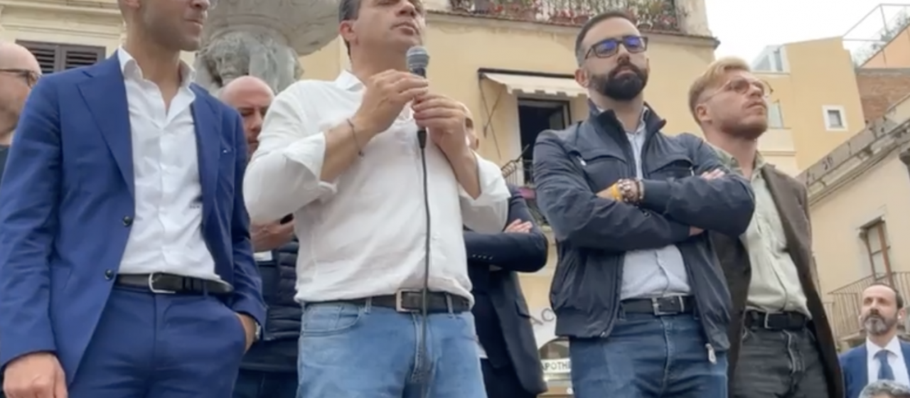 Taormina: Cateno De Luca, “è stato un trionfo”