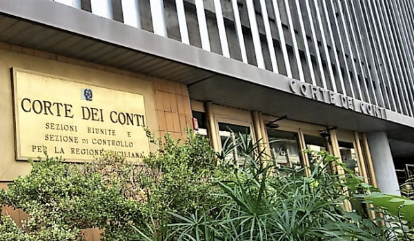 Sospeso dalla Corte dei Conti il giudizio di parificazione del rendiconto della Regione siciliana