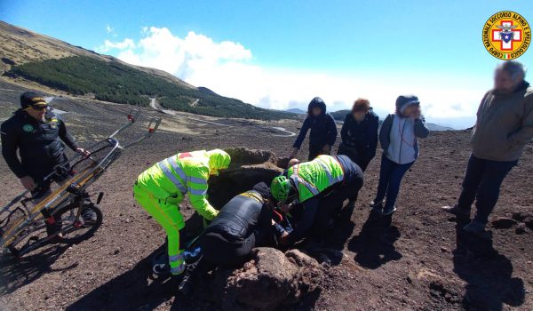 Etna: soccorso un turista 70enne spagnolo