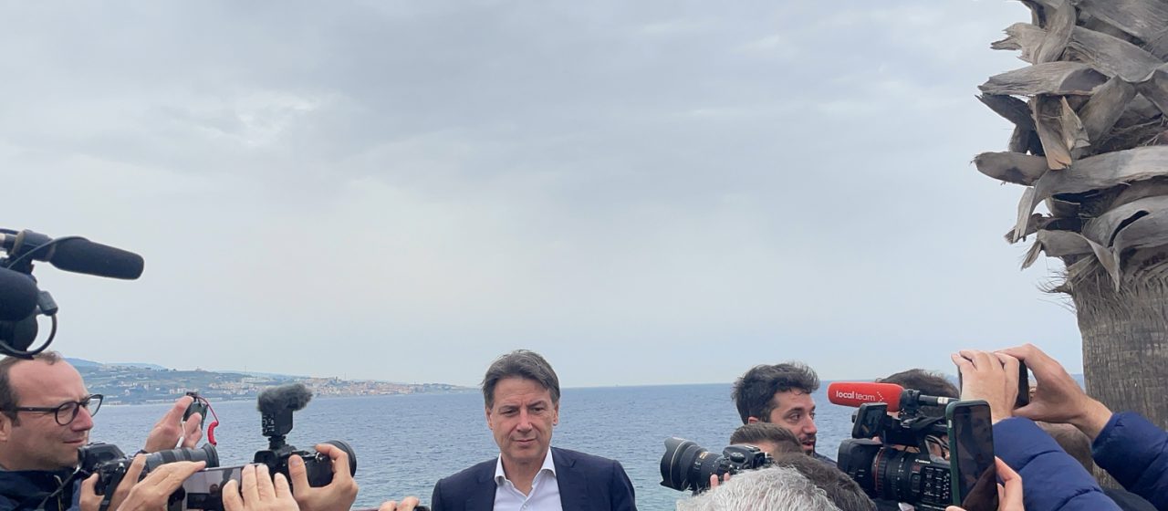 Ponte sullo stretto, Giuseppe Conte a Messina per ribadire il no al progetto