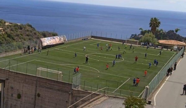 Taormina: fruibile il campetto di calcio adiacente lo stadio Bacigalupo