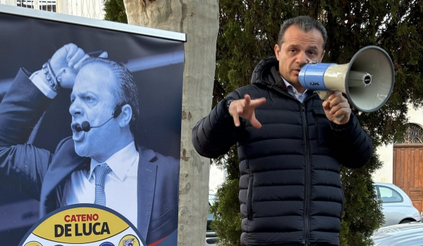 Cateno De Luca chiede un “tagliando politico” al Comune di Messina